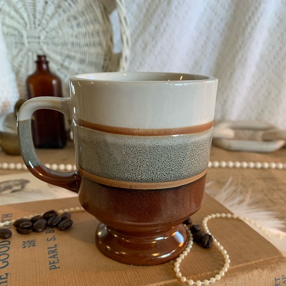 Vintage Stoneware Mug ☕️ - Picture 7 of 14